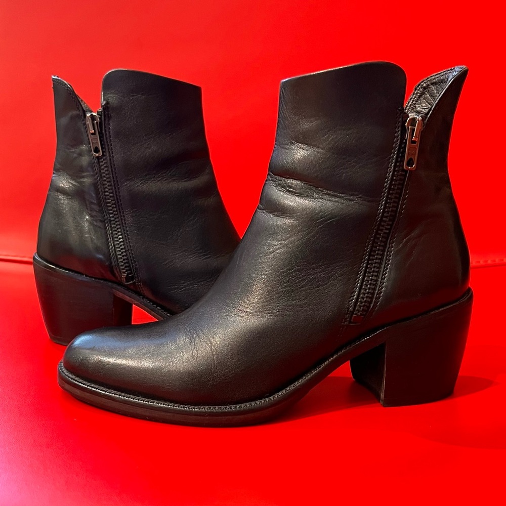 Boemos Italian Leather Boots